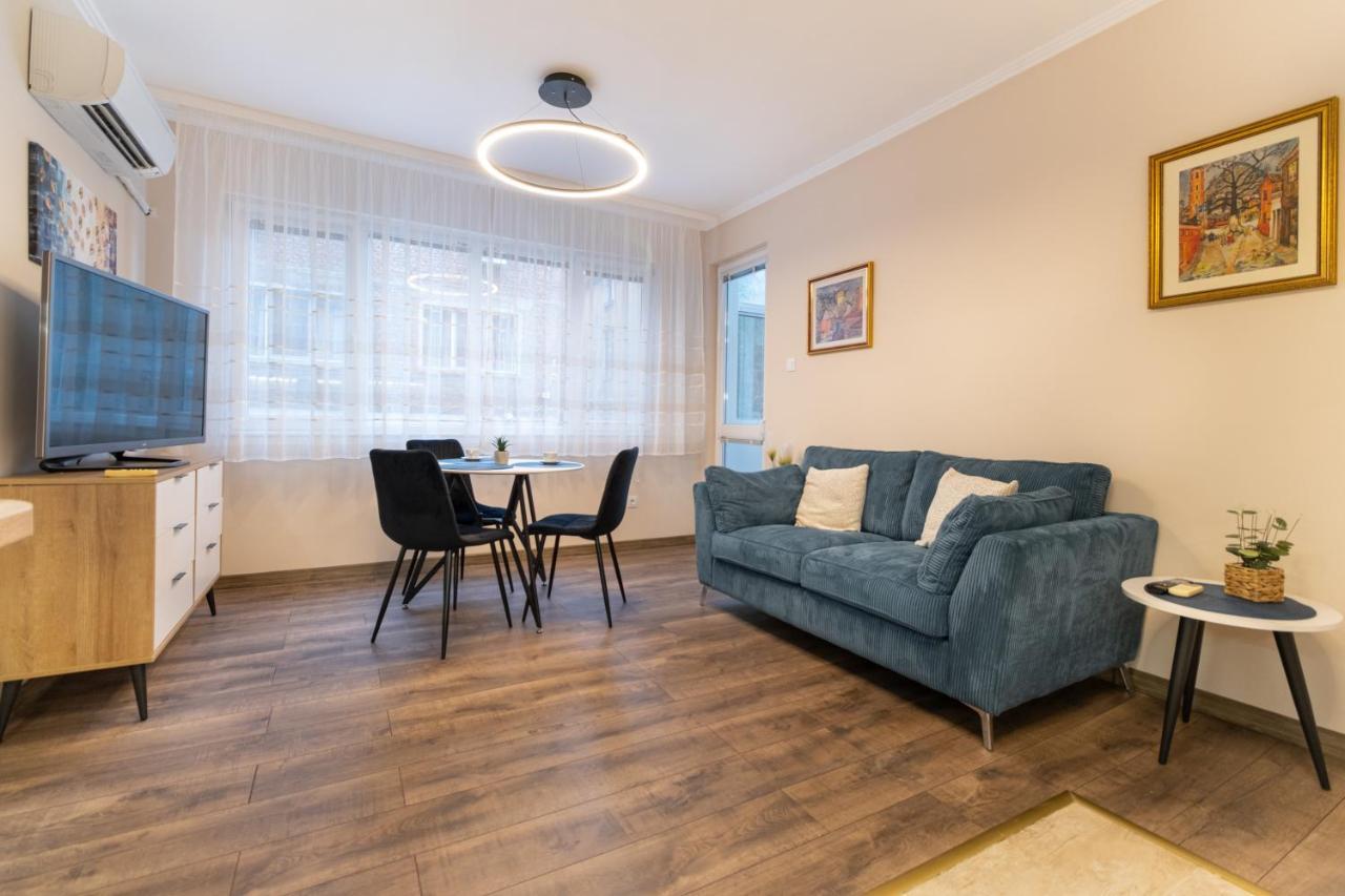 Heart Of The City 2-Bedroom Apartment Plovdiv Luaran gambar